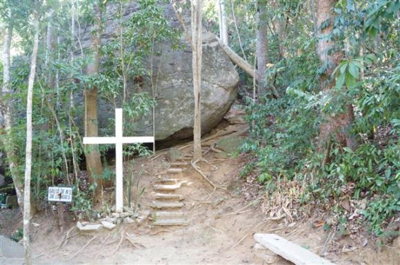 São domingos do norte entrada gruta por vinicius