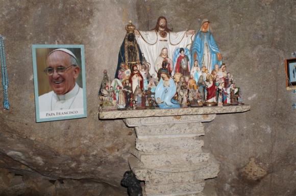 são domingos do norte gruta interior papa por vinicius 